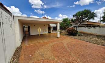 Imagem: Casa ampla á venda para fins comerciais