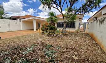 Imagem 3: Casa ampla á venda para fins comerciais no nobre bairro San Remo na cidade de Votuporanga