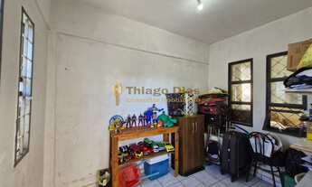 Imagem 4: Casa á venda com 2 dormitórios (sendo 1 suíte) e amplo quintal no bairro Parque Flamingo n