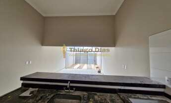 Imagem 5: Casa moderna á venda com 2 vagas, 2 dormitórios (sendo 1 suíte) no bairro Orlando Mastroco