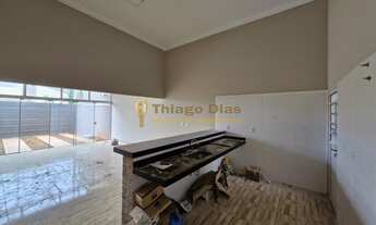 Imagem 4: Casa moderna á venda com 2 vagas, 2 dormitórios (sendo 1 suíte) no bairro Orlando Mastroco