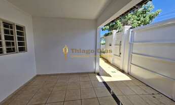 Imagem 2: Casa á venda com 3 dormitórios (sendo 1 suíte), 2 vagas no bairro Célio Honório na cidade