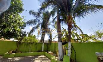 Imagem 2: Casa ampla com quintal á venda no centro da cidade de Cardoso/SP