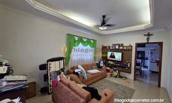 Imagem 5: Casa moderna á venda com 3 dormitórios, 3 vagas, 3 banheiros e quiosque com churrasqueira