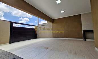 Imagem 2: Casa nova e moderna á venda com 3 dormitórios (sendo 1 suíte), churrasqueira, 2 vagas cobe