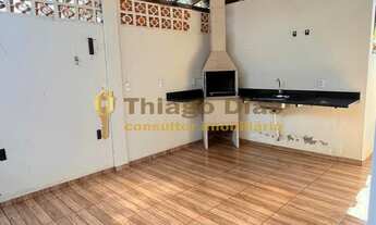 Imagem: Casa á venda com 2 dormitórios, varanda