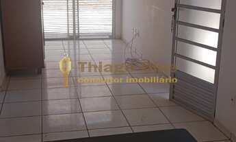 Imagem 3: Casa à venda com 2 dormitórios, 2 vagas cobertas e quintal no bairro Jardim Itália na cida