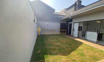 Imagem 7: Casa nova e moderna á venda com 3 dormitórios, 4 vagas e área gourmet com churrasqueira no