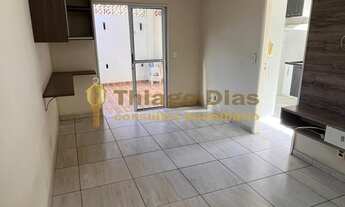 Imagem 3: Casa á venda com 2 dormitórios, varanda com churrasqueira, 2 vagas no Condomínio Villaggio