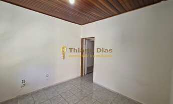 Imagem 7: Casa á venda com 3 dormitórios, varanda ampla com churrasqueira, quintal em ótima localiza