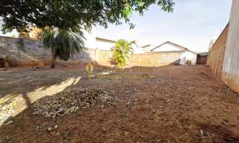 Imagem 4: Casa á venda com amplo terreno em ótima localização no bairro Pozzobon na cidade de Votupo