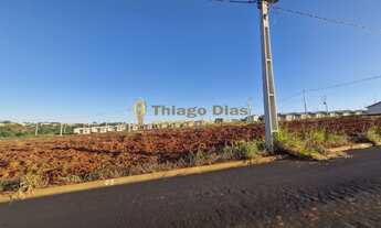 Imagem 3: Terrenos á venda com 200 m² no bairro Residencial Ruiz na cidade de Américo de Campos/SP