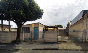 Imagem: Casa com edícula à venda no bairro Santa