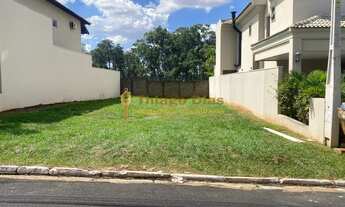 Imagem: Terreno amplo á venda com 360 m² no Condomínio