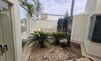 Imagem 4: Casa ampla á venda com 3 vagas, escritório, 3 dormitórios, piscina, churrasqueira e quinta