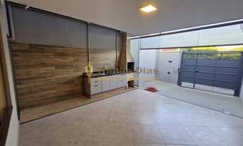 Imagem 2: Casa moderna à venda com 2 dormitórios, escritório, churrasqueira, 2 vagas no bairro Resid