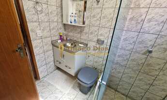 Imagem 7: Casa com 3 dormitórios, 2 banheiros, 7 vagas e amplo quintal à venda no bairro Pozzobon na