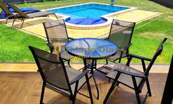 Imagem 3: Casa moderna Neo Clássico à venda com piscina, cozinha gourmet com churrasqueira e quintal