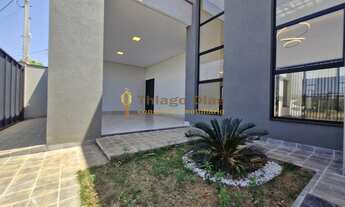 Imagem 3: Casa nova e moderna com 2 dormitórios (sendo 1 suíte com closet) e espaço gourmet á venda