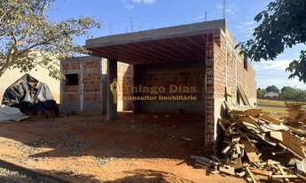 Imagem: Casa em fase de construção com 3 dormitórios