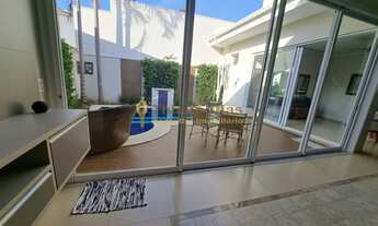 Imagem 6: Sobrado alto padrão á venda, com piscina aquecida e cozinha gourmet com churrasqueira no C