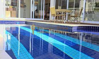 Imagem 5: Sobrado alto padrão á venda, com piscina aquecida e cozinha gourmet com churrasqueira no C