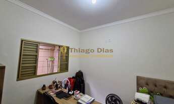 Imagem 7: Casa á venda com 3 dormitórios (sendo 1 suíte), 2 vagas em ótima localização no bairro Jar