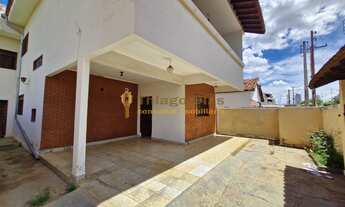 Imagem: Sobrado á venda com 4 dormitórios, 4 salas