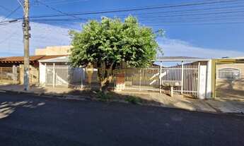 Imagem: Casas tipo kitnets (8 unidades) á venda