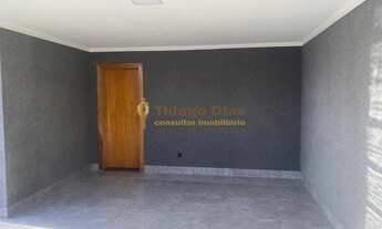 Imagem 3: Casa moderna á venda com 2 dormitórios, churrasqueira, quintal no bairro Cohab Cris II na