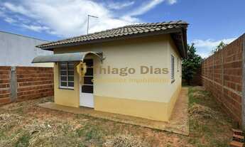 Imagem 2: Casa á venda com 2 dormitórios no bairro Pacaembu na cidade de Votuporanga/SP