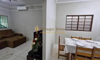 Imagem 7: Casa à venda com 3 dormitórios (sendo 1 suíte), piscina, quiosque com churrasqueira no bai