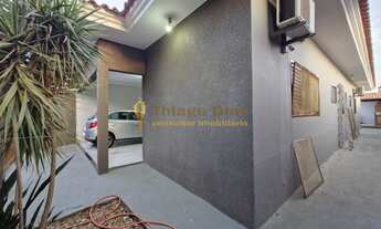 Imagem 5: Casa à venda com 3 dormitórios (sendo 1 suíte), piscina, quiosque com churrasqueira no bai