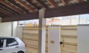 Imagem: Casa à venda com garagem coberta para 2