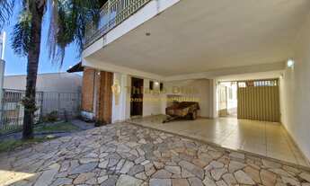 Imagem 2: Casa à venda com 5 dormitórios (sendo 1 suíte), piscina, churrasqueira, 4 vagas em ótima l