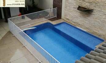 Imagem 2: Sobrado alto padrão á venda, com 4 dormitórios, 4 vagas, piscina e churrasqueira em ótima