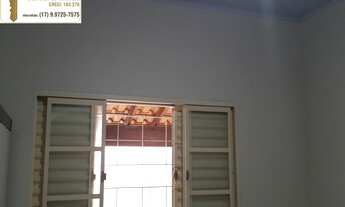 Imagem 7: Casa à venda com 3 dormitórios (sendo 1 suíte), 3 vagas, amplo quintal no bairro Chácara A