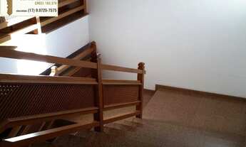 Imagem 2: Sobrado á venda com 3 dormitórios (sendo 1 suíte master), 4 vagas, 3 salas e com piscina n