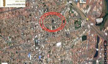 Imagem: Casa de esquina á venda na região central