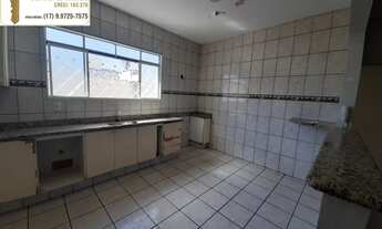 Imagem 7: Casa ampla a venda com ótima oportunidade comercial na região central em Votuporanga/SP