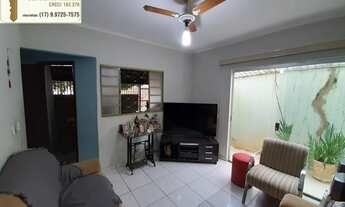 Imagem 3: Casa á venda com 3 dormitórios (sendo 2 suítes) e 1 vaga no bairro Jardim Marin em Votupor