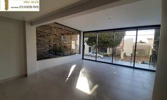 Imagem 3: Apartamento á venda com 3 dormitórios com armários planejados (sendo 1 suíte com closet)