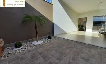 Imagem 3: Casa moderna á venda com 3 dormitórios (sendo 1 suíte), varanda gourmet com churrasqueira