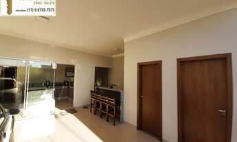 Imagem 7: Casa moderna á venda com 3 dormitórios (sendo 1 suíte), varanda gourmet com churrasqueira