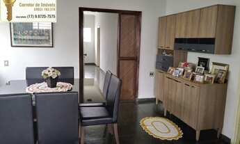 Imagem 2: Casa ampla á venda com 3 dormitórios (sendo 1 suíte) no bairro São Francisco em Catanduva