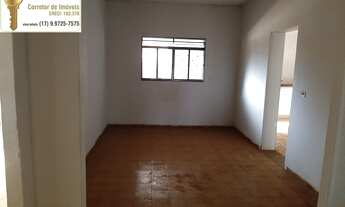 Imagem 2: Casa a venda com 4 dormitórios, assobradada no bairro Vila Muniz em Votuporanga/SP