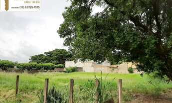 Imagem: Terreno de esquina amplo á venda com 1.590