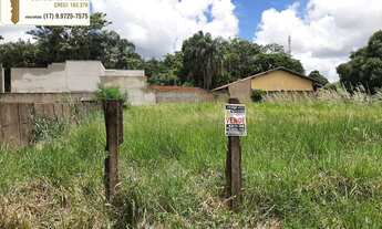Imagem 2: Terreno de esquina amplo á venda com 1.590 m² m² no bairro Residencial Jardim Santa Paula