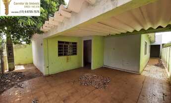 Imagem: Casa a venda com 4 dormitórios sendo 1