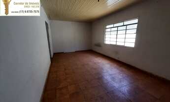 Imagem 3: Casa a venda com 4 dormitórios sendo 1 edícula no bairro São Damião em Votuporanga/SP